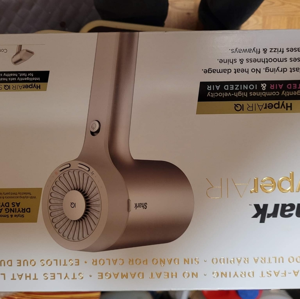 brand new shark hyperair iq